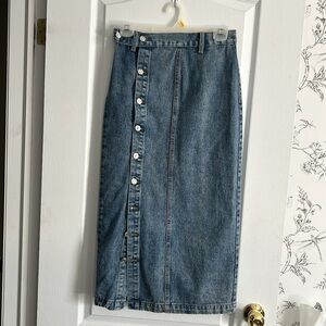 Denim midi skirt